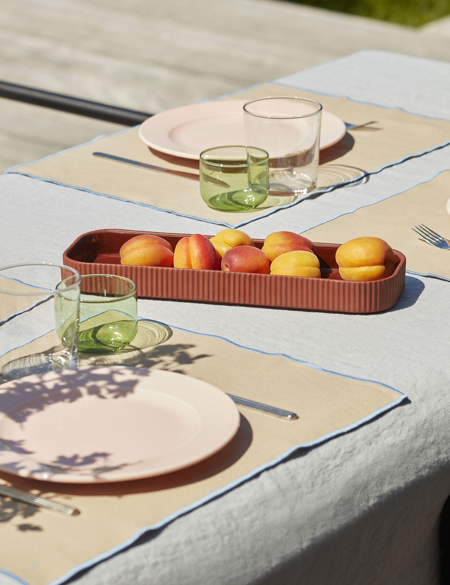 Facade Tray