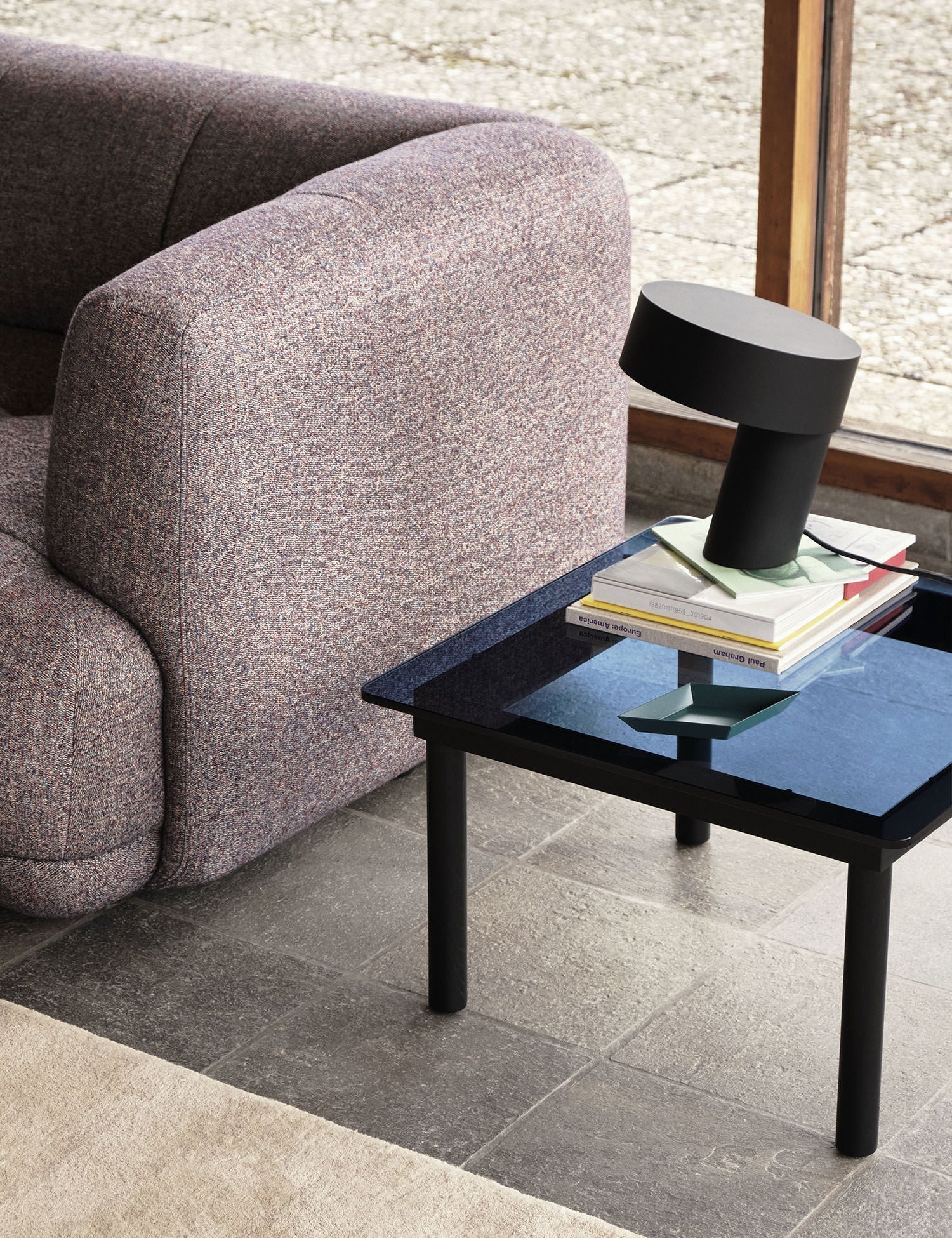 Slant Lamp (Black)